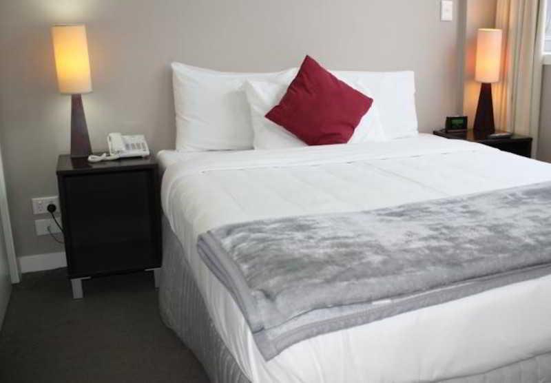 เควสต์ ออน วอร์ด เซอร์วิซ อพาร์ตเมนต์ Aparthotel แฮมิลตัน ภายนอก รูปภาพ