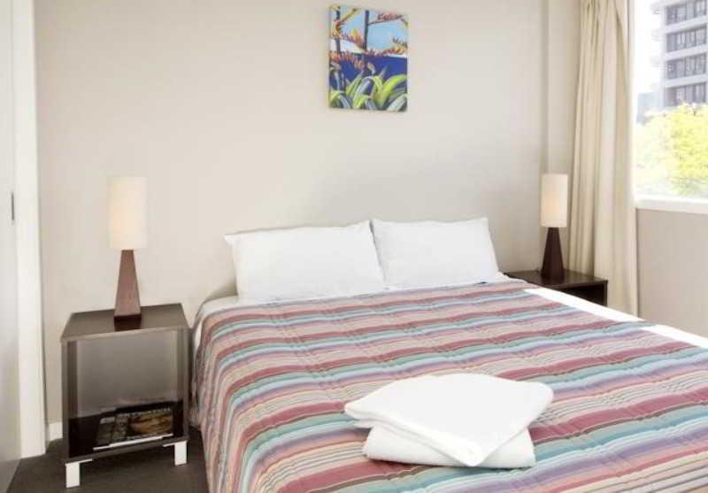 เควสต์ ออน วอร์ด เซอร์วิซ อพาร์ตเมนต์ Aparthotel แฮมิลตัน ภายนอก รูปภาพ