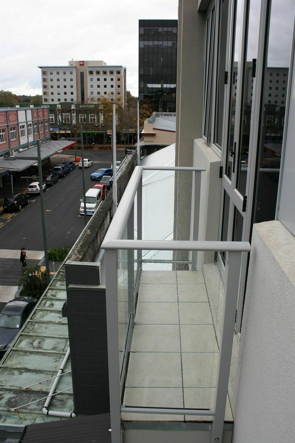 เควสต์ ออน วอร์ด เซอร์วิซ อพาร์ตเมนต์ Aparthotel แฮมิลตัน ภายนอก รูปภาพ